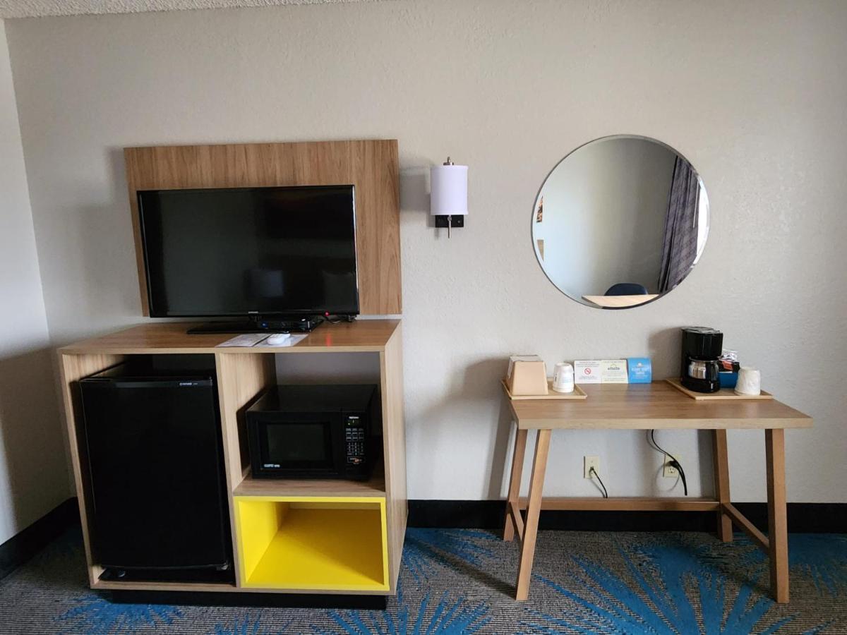 Days Inn By Wyndham Tucumcari Zewnętrze zdjęcie